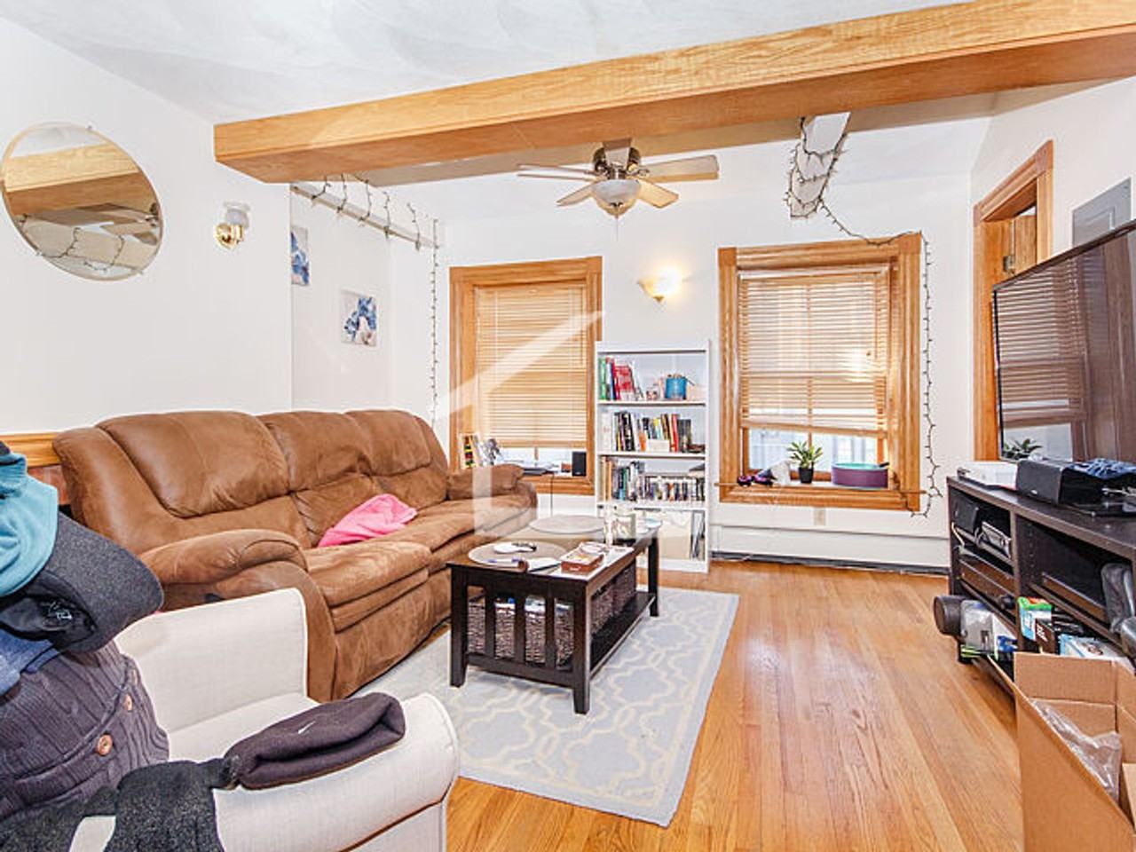 39 Charles St - Photo 6 of 9