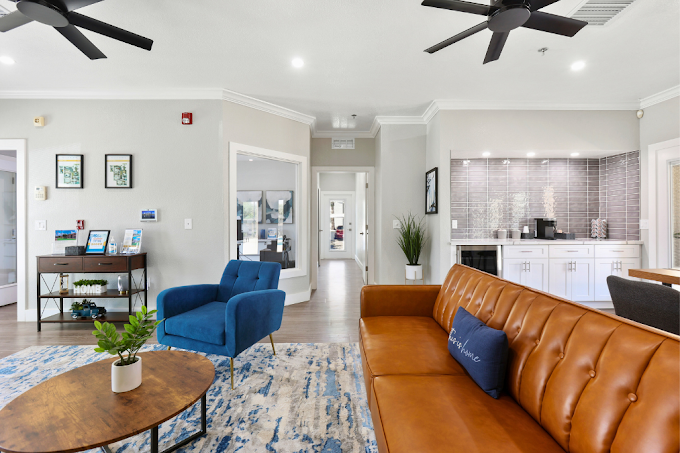 750 S 15th Ave - Photo 7 of 25