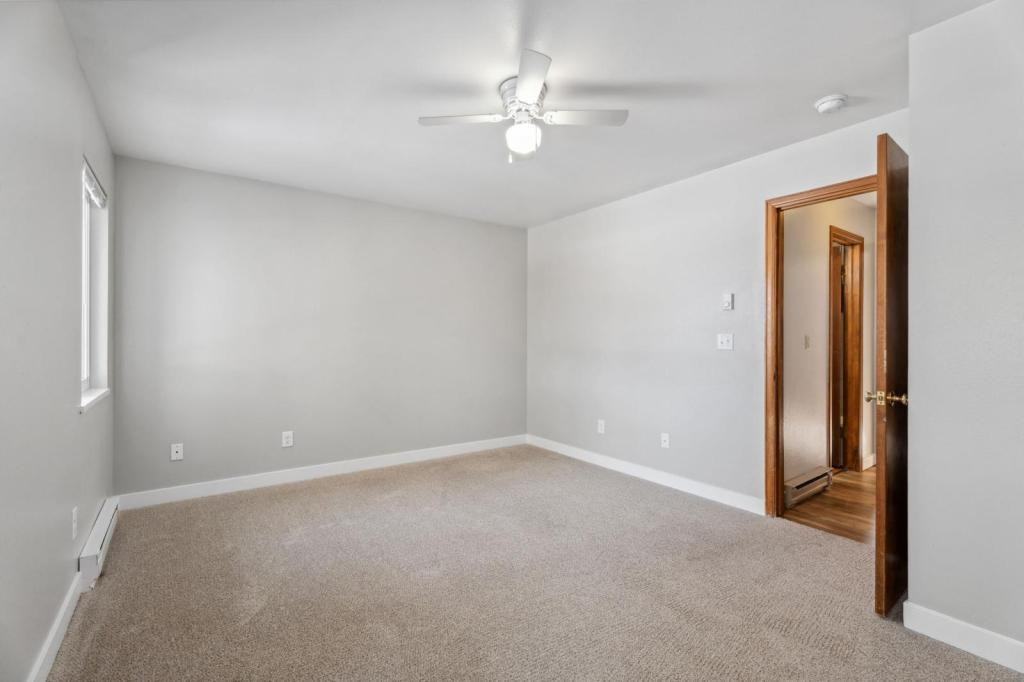 3465 Lochwood Dr Unit J39 - Photo 5 of 15