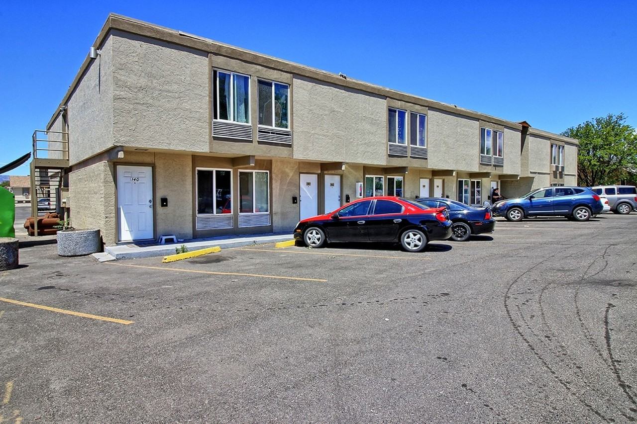 ONLY $795 ****Rarely Available **** All Utilities Included**** - Photo 4 of 29