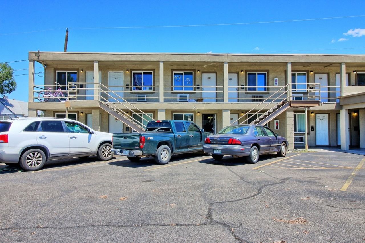 ONLY $795 ****Rarely Available **** All Utilities Included**** - Photo 5 of 29