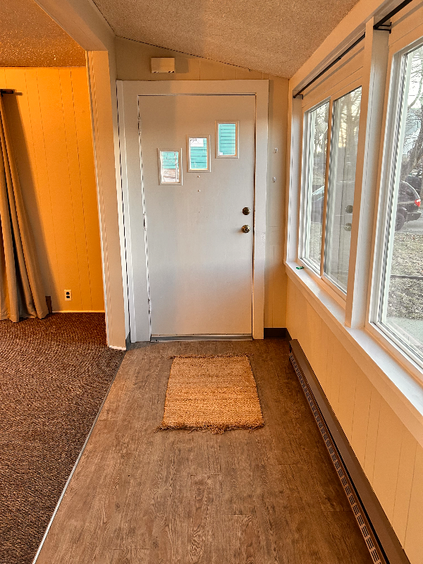 234 N Washington St - Photo 3 of 20