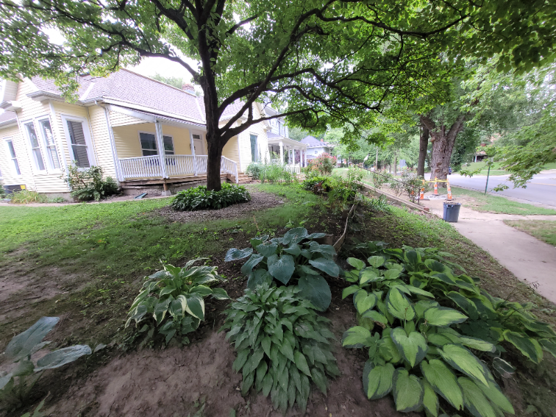 1703 Main St - Photo 3 of 16