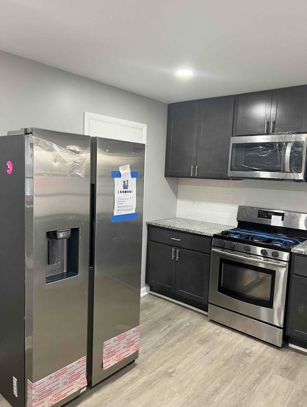 6505 Baltimore Ave - Photo 3 of 9