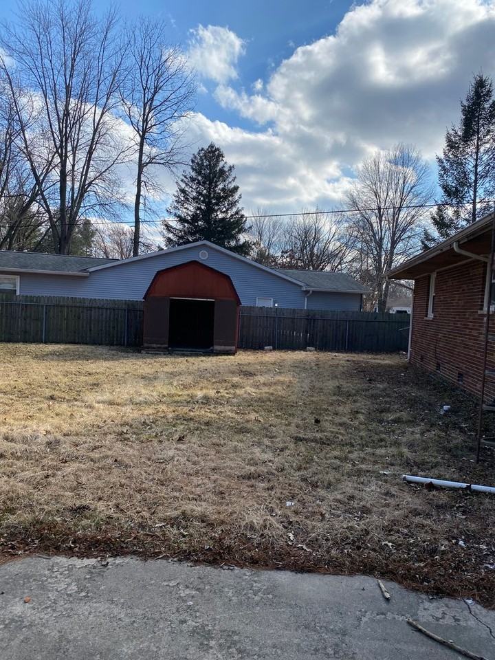 4 Lansing Dr - Photo 7 of 50