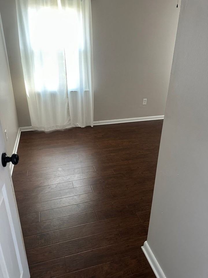 8796 Rich Valley Rd - Photo 4 of 19