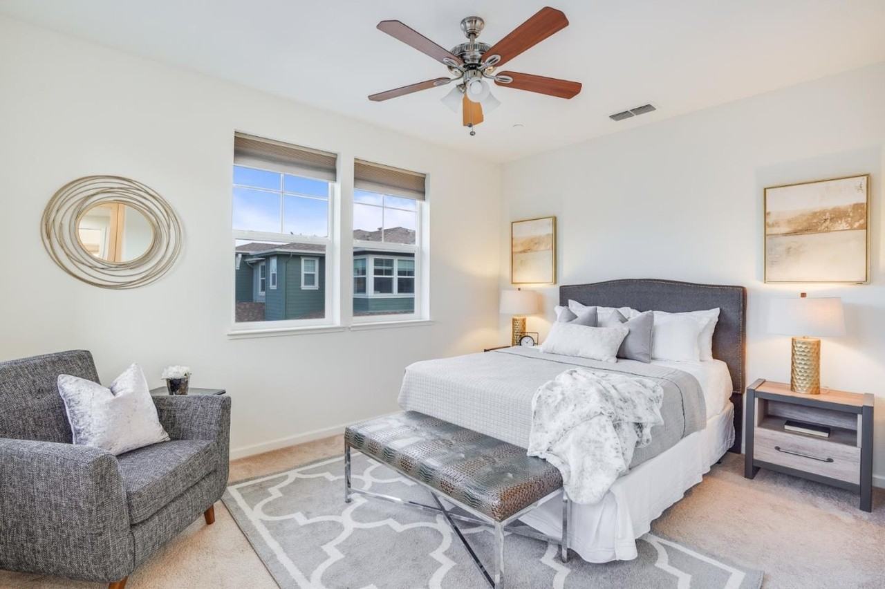 3220 Yucca Ave #1 - Photo 3 of 32