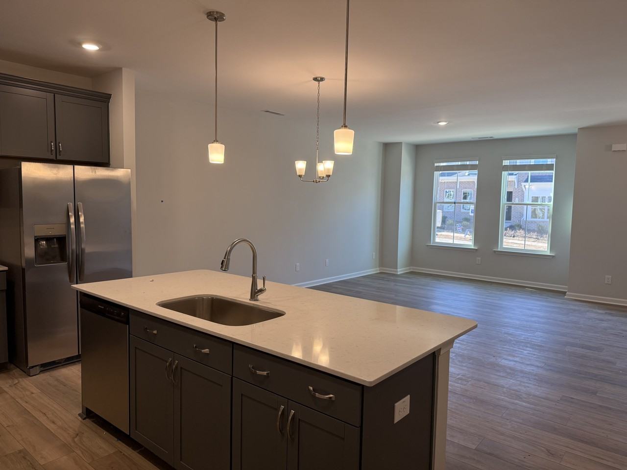 239 Chesapeake Commons St #239 - Photo 5 of 25