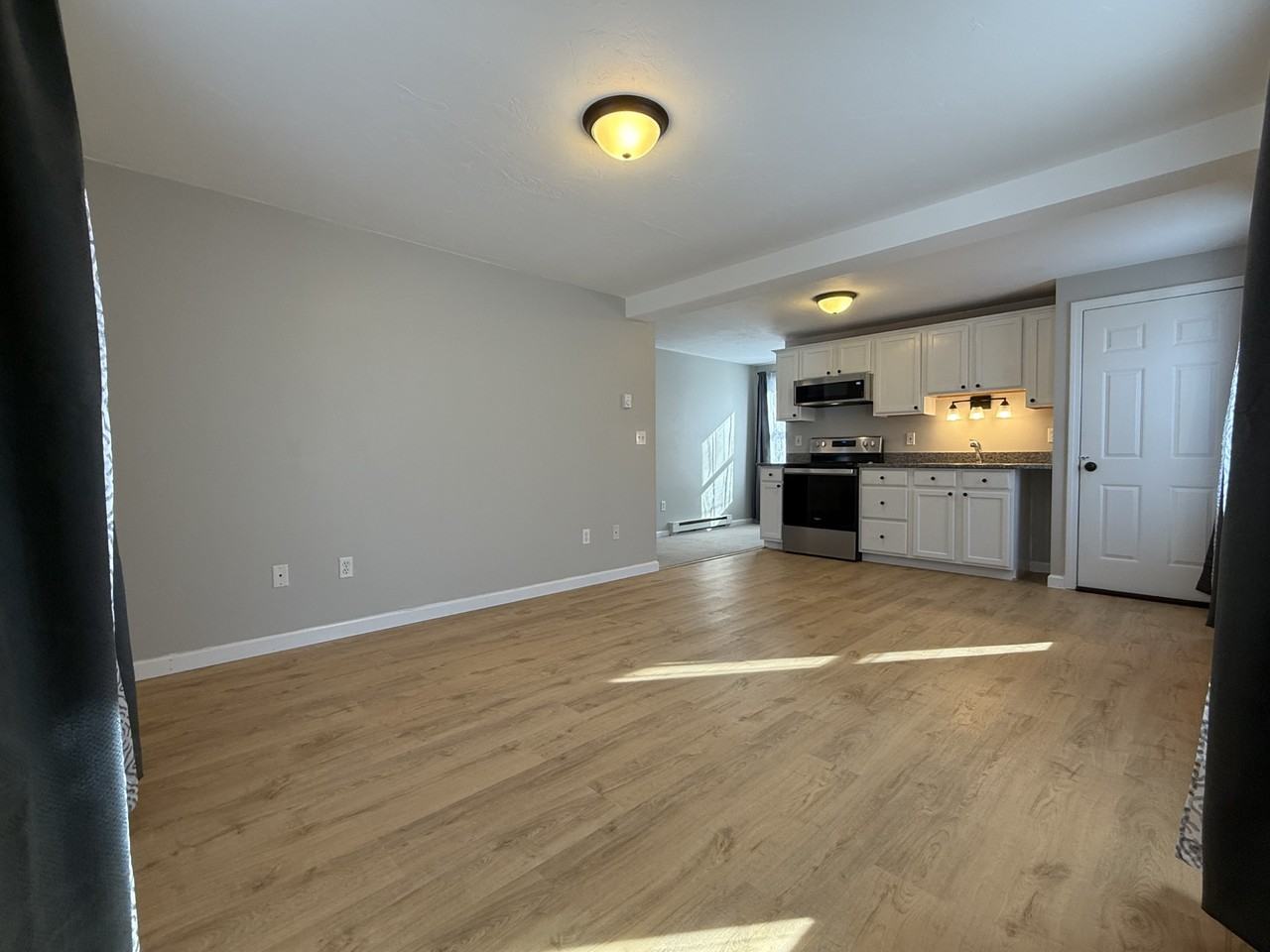 7 Tory Ln #A - Photo 2 of 14