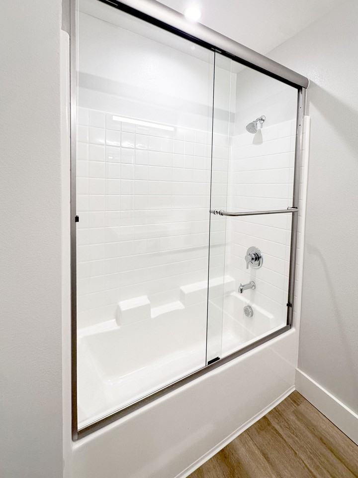 101 Alhambra Square - Photo 4 of 48