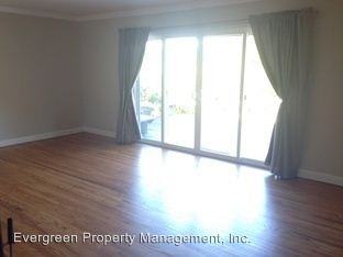 1324 Rainbow Dr - Photo 2 of 6