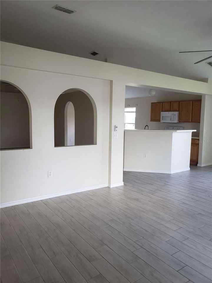 2735 Suncoast Lakes Boulevard - Photo 4 of 13