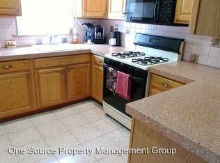 98 Cleveland Terrace - Photo 3 of 14