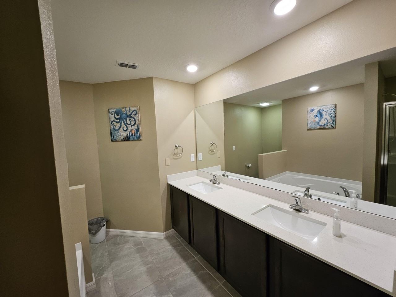 Van Allen Cir - Photo 2 of 11