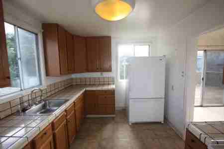 415 88th St - Photo 2 of 10