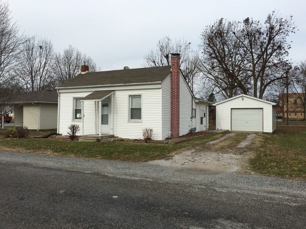 207 W Iowa St - Photo 2 of 16