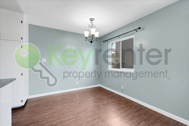 6533 Greenback Ln #3 - Photo 7 of 21