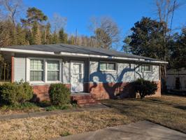 featured image of 914 Lake Rushin Dr