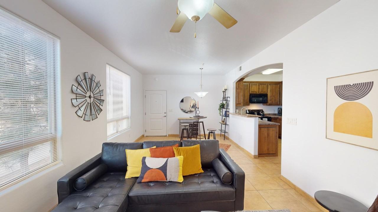 4801 Gibson Blvd Se - Photo 5 of 50