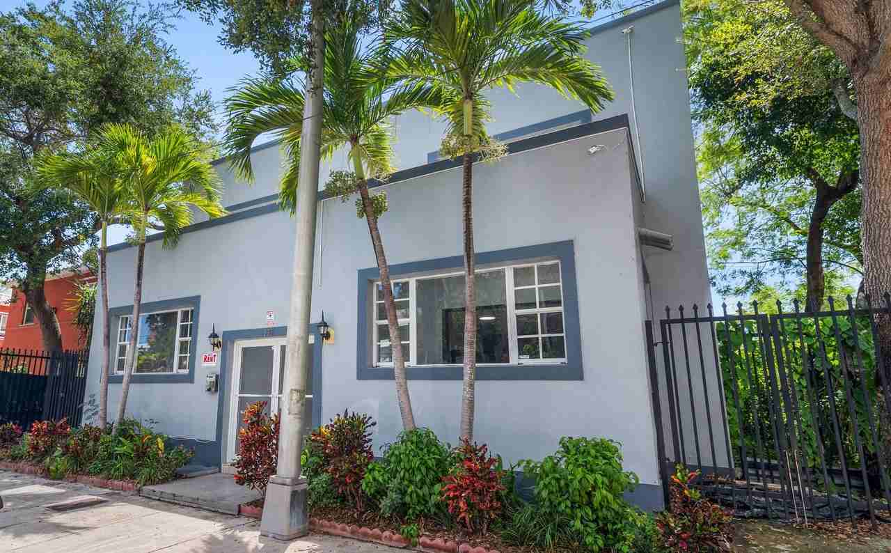Sunnyside Villas - Photo 3 of 3