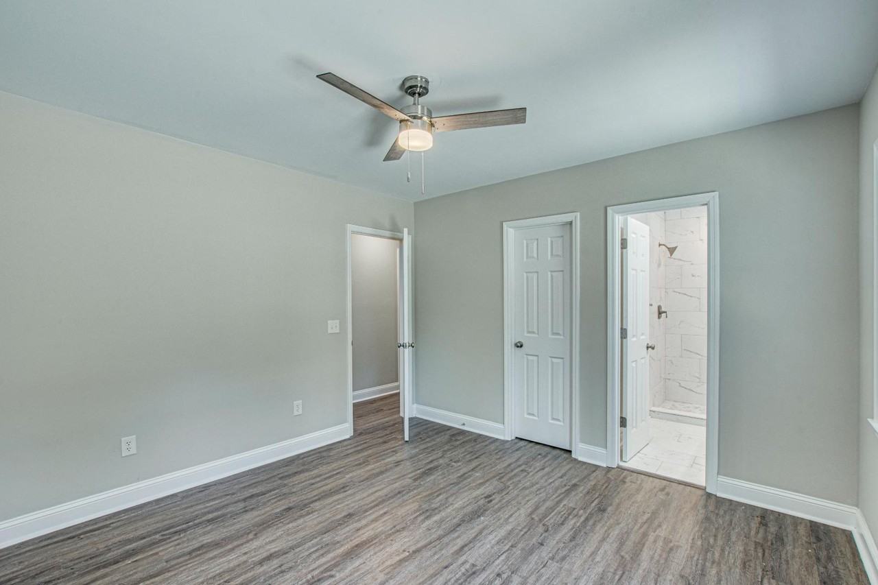 432 Farrell st LLC - Photo 2 of 21