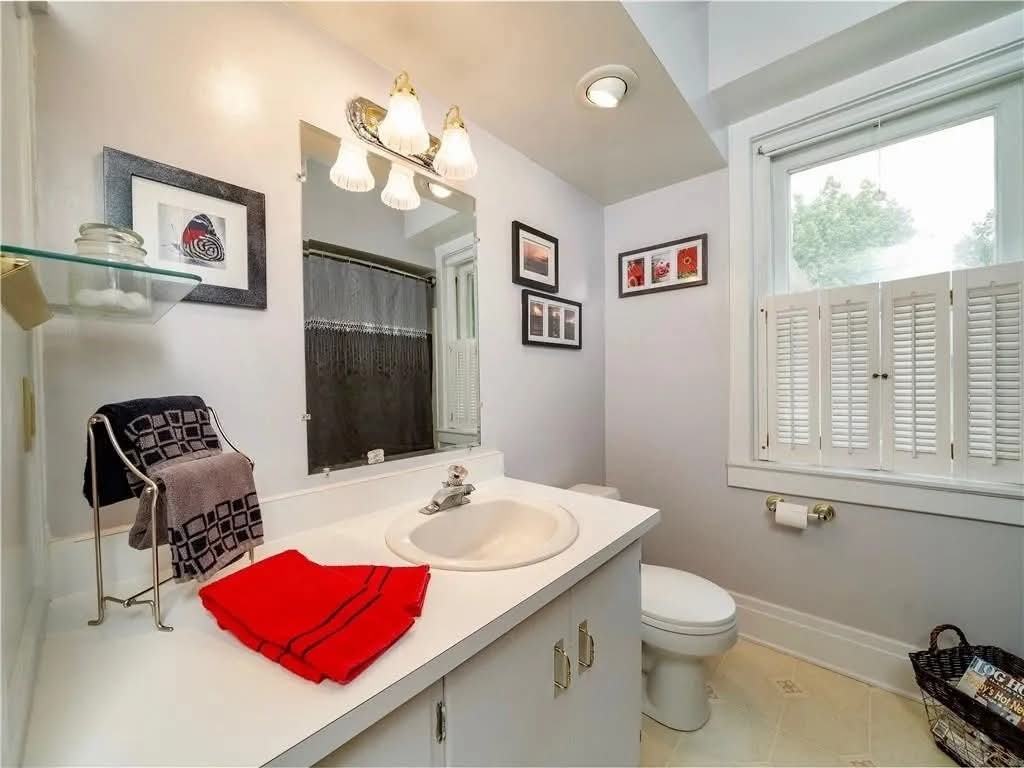 19 Mercer St #1 - Photo 3 of 13