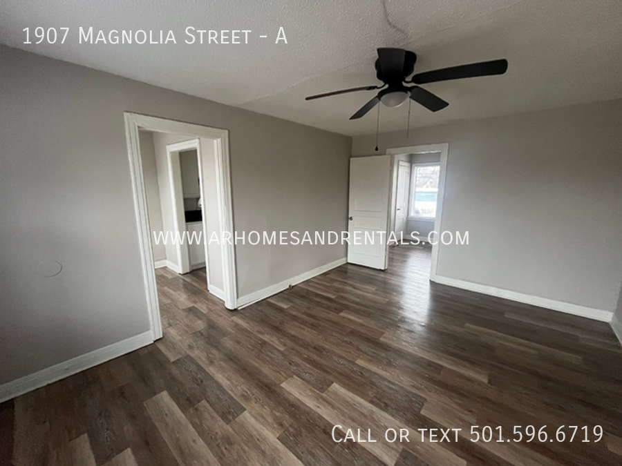 1907 N Magnolia St #A - Photo 2 of 6