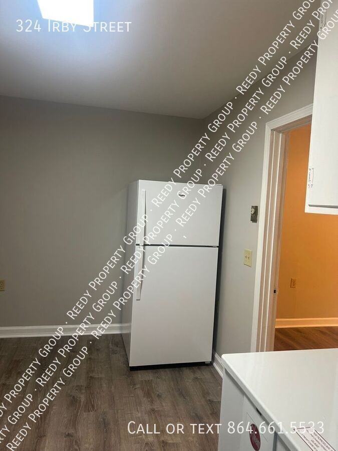 324 Irby St - Photo 7 of 12