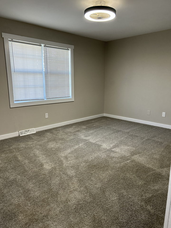 Liberty Landings - Photo 5 of 26