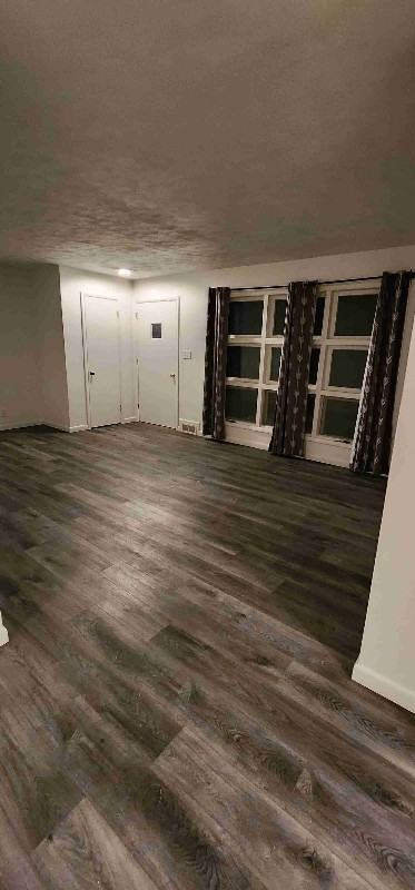 231 Lincoln St - Photo 3 of 10