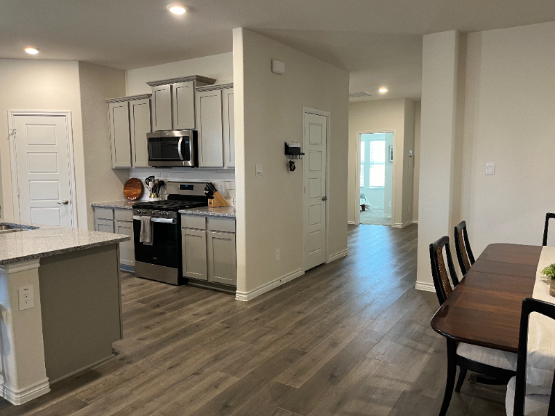 2917 Bald Eagle Blvd - Photo 4 of 20