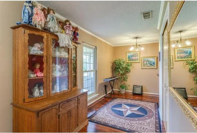 14208 Melody Ln - Photo 5 of 12