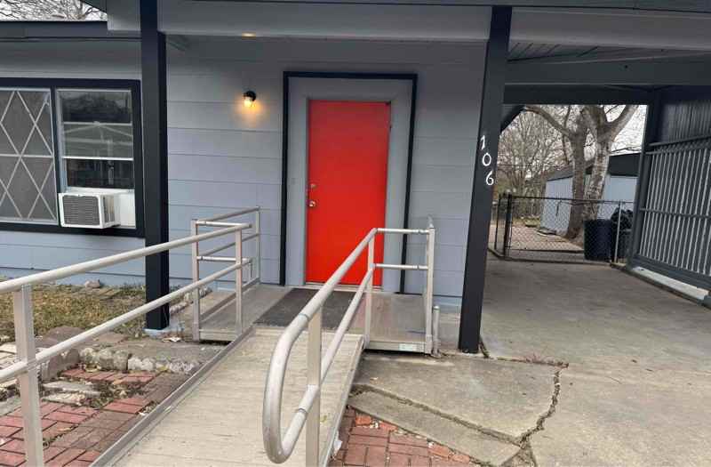 106 Galaxy Dr - Photo 3 of 20