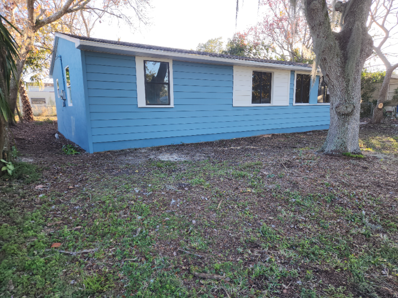 3321 Brockett Rd - Photo 2 of 11