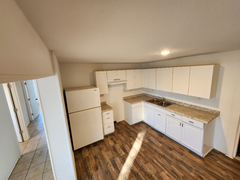 3321 Brockett Rd - Photo 3 of 11