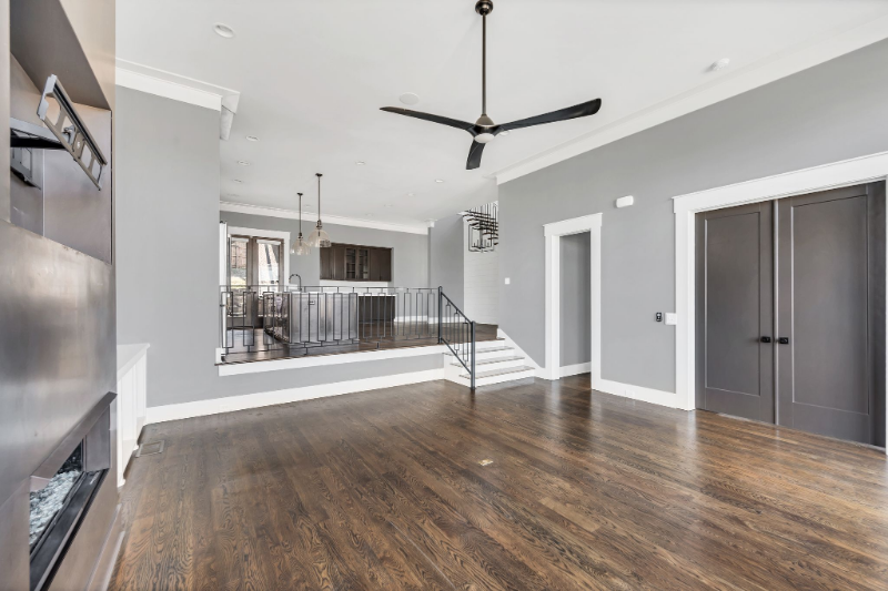 3503 Elkins Ave - Photo 3 of 20