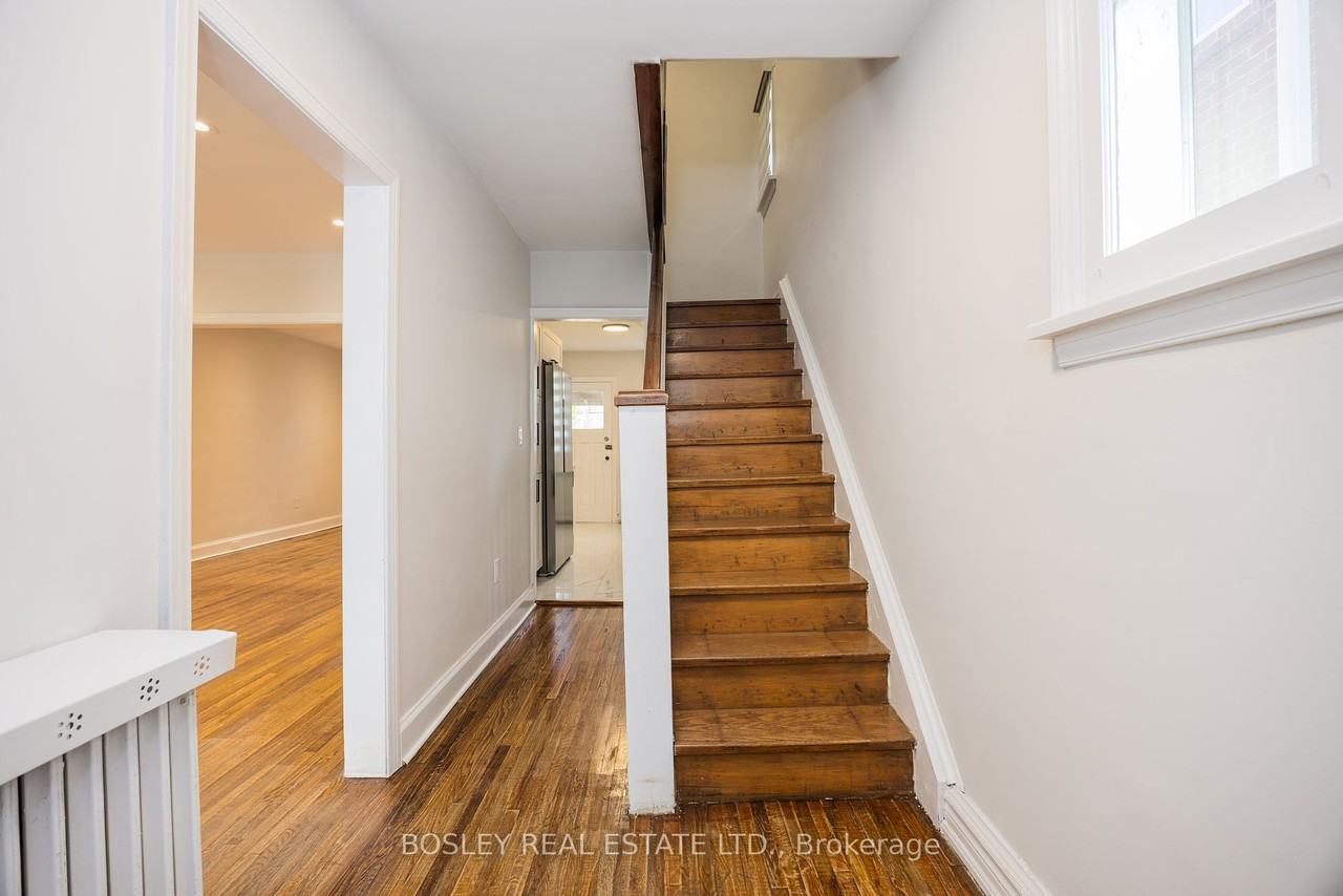 382 Merton Street - Photo 2 of 20