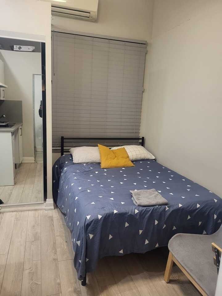 195 Harbord Street - Photo 2 of 25