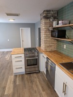 featured image of 2743 Grand St Ne