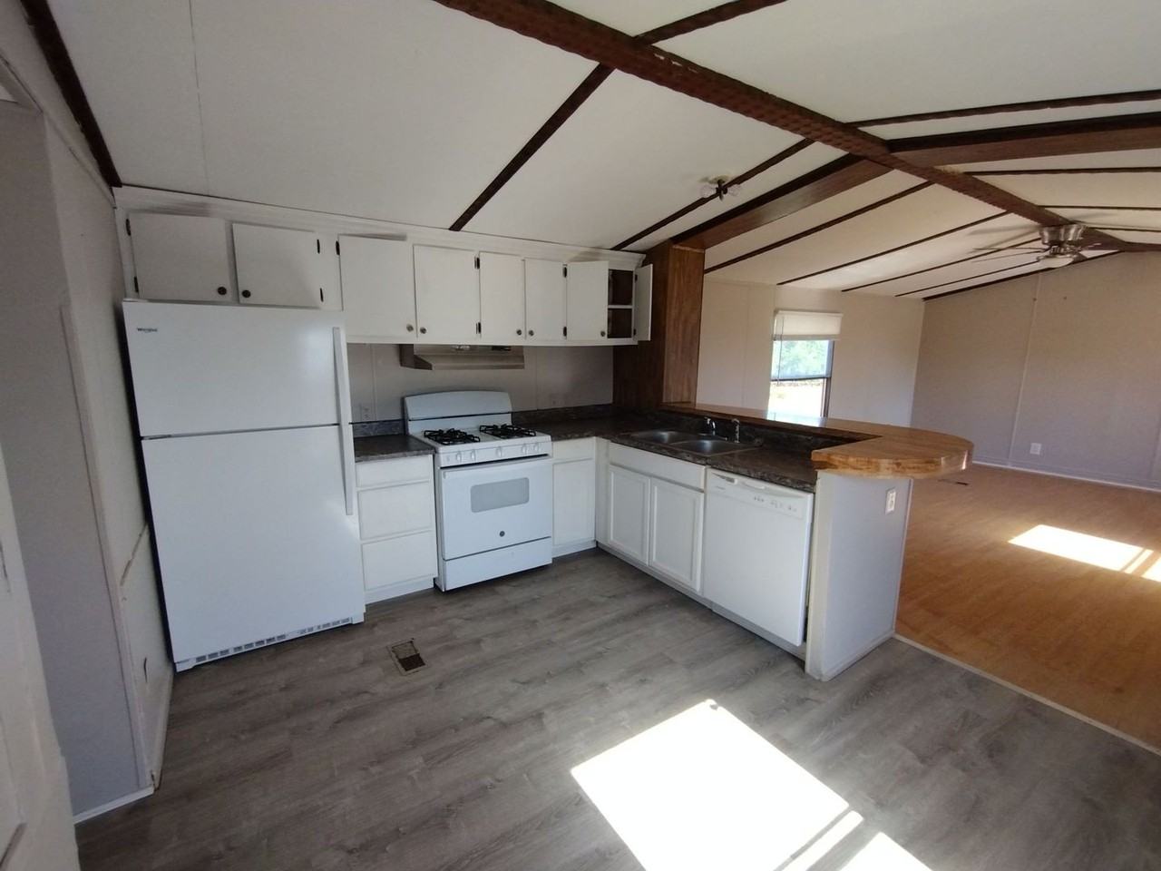 220 Baughman Hill Rd #8 - Photo 4 of 16