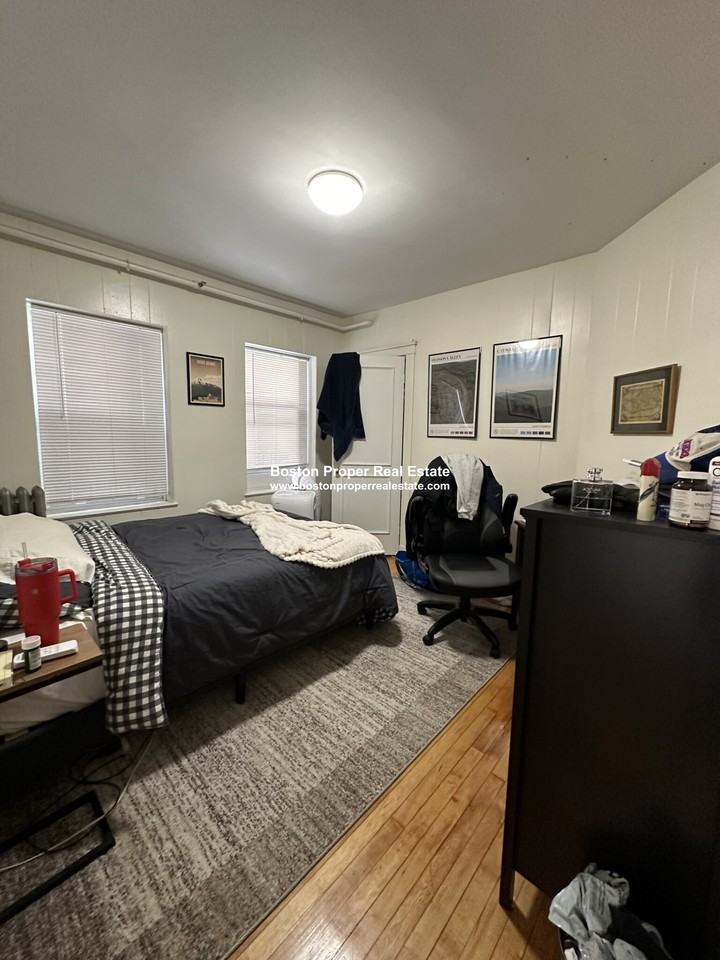 16 Westland Ave #208 - Photo 7 of 20