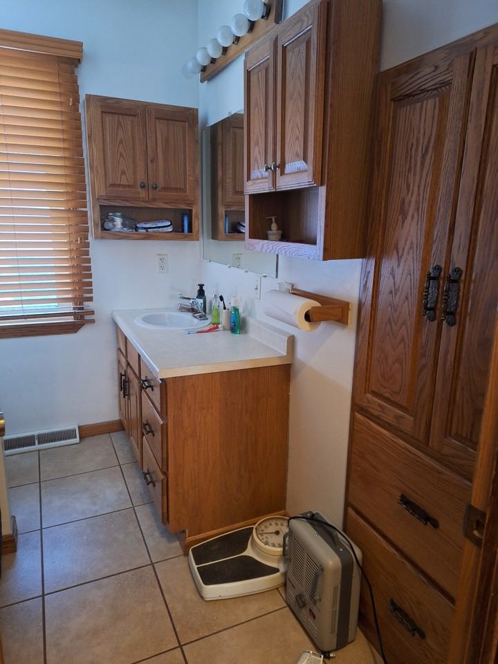 411 Zane St #NA - Photo 3 of 12