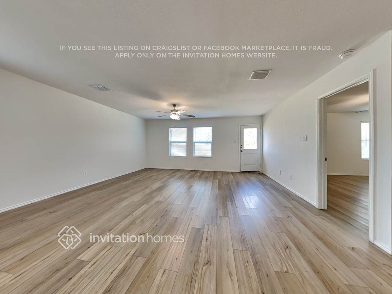 10629 Sewell Cir - Photo 3 of 27