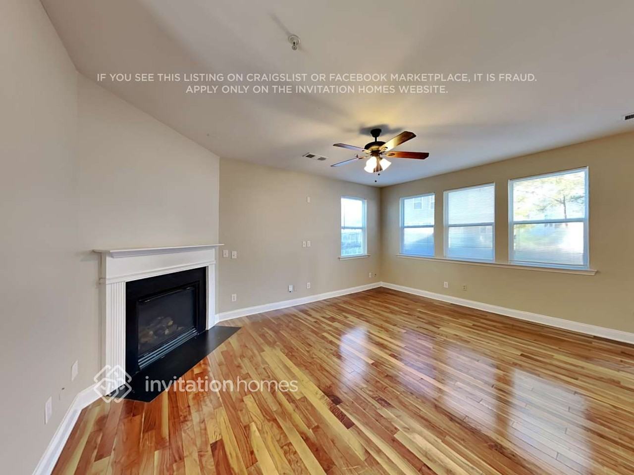 380 Roseglen Dr - Photo 7 of 22