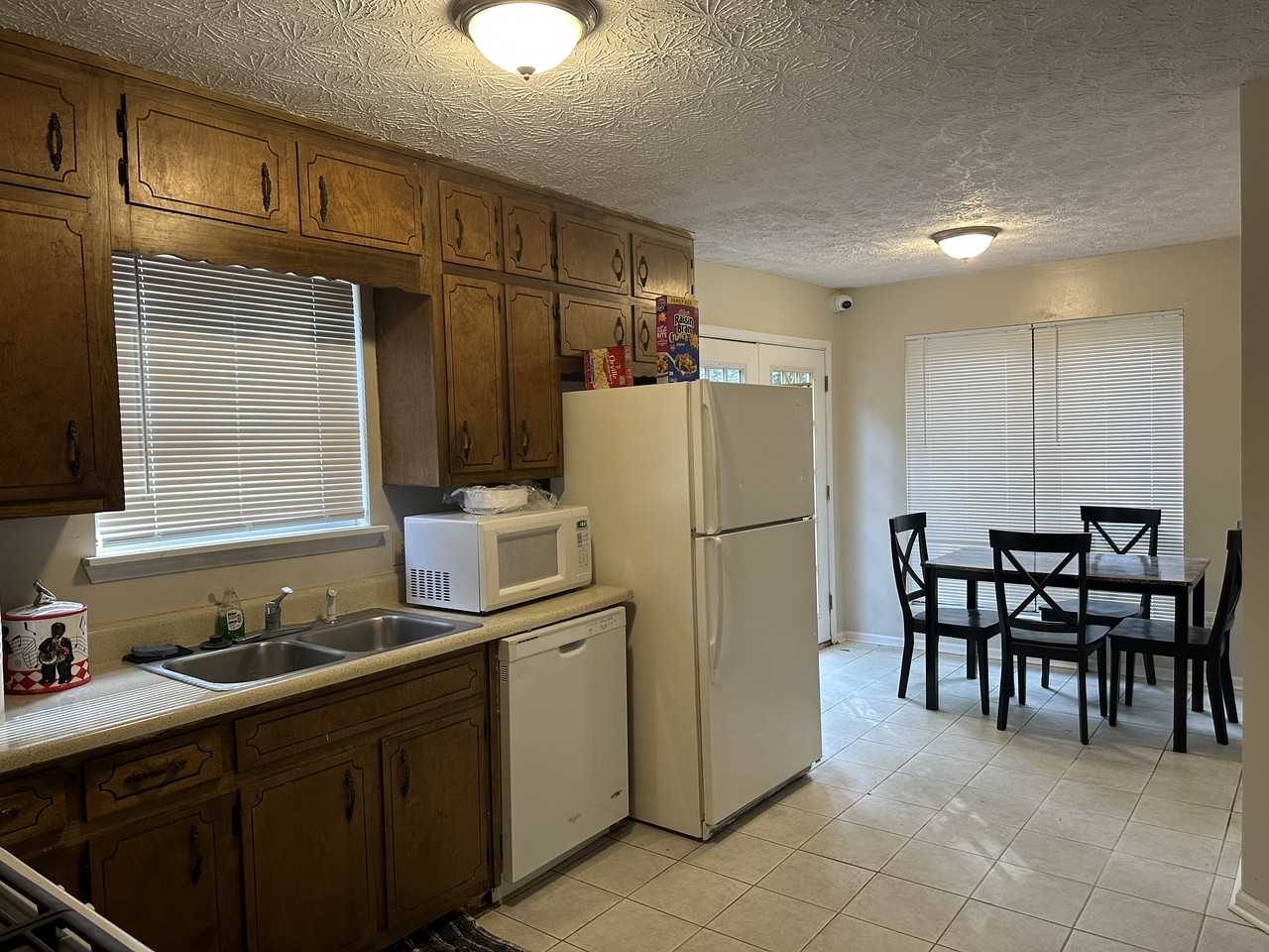 903 Forest Pointe Way - Photo 5 of 11