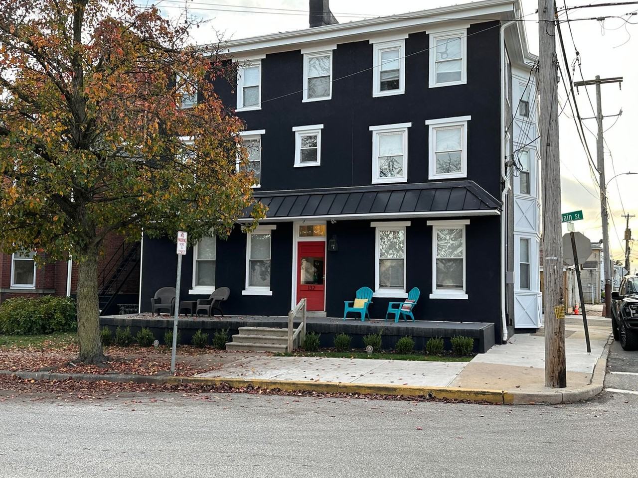 132 Main St #5 - Photo 2 of 19