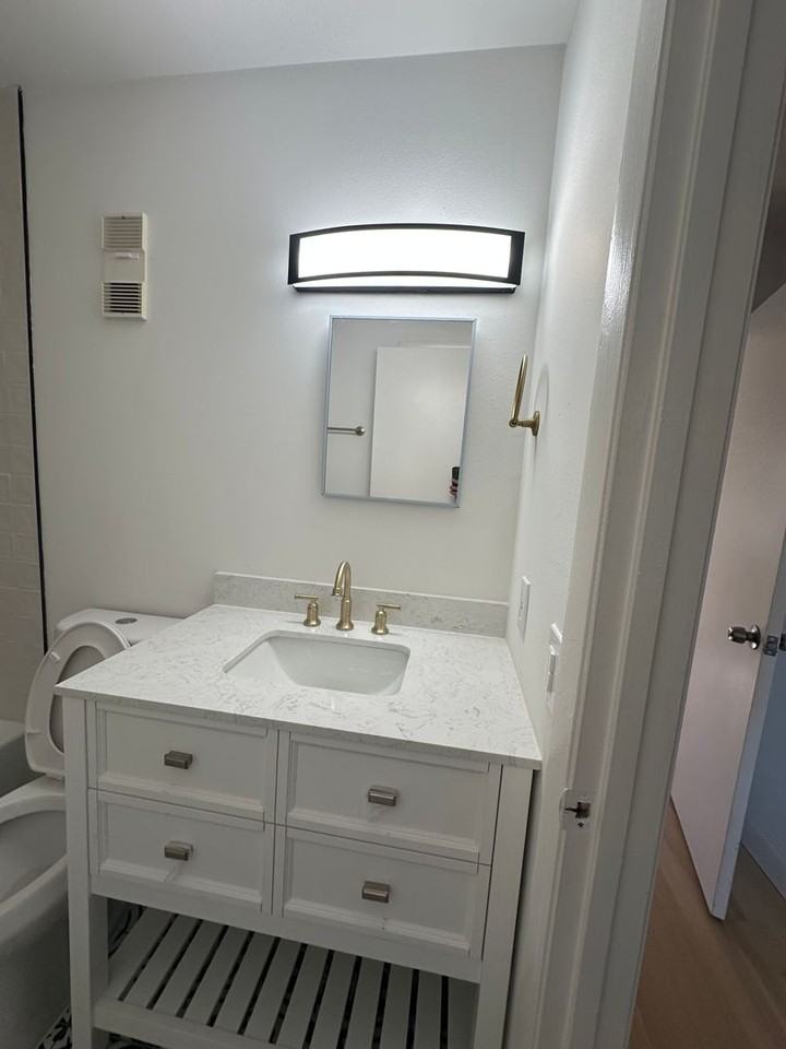 650 W Pope Rd - Photo 7 of 14