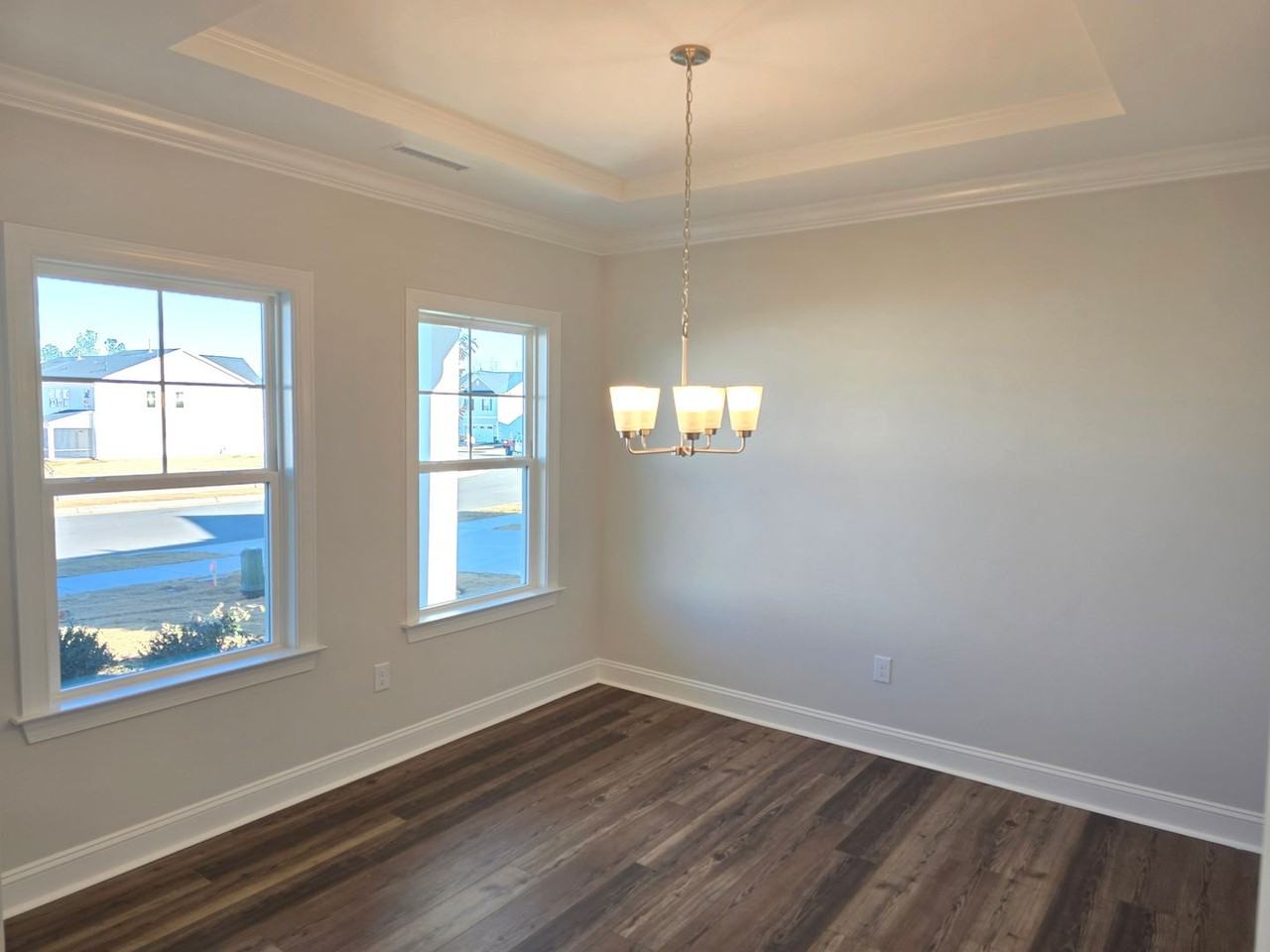 212 Eden View Bnd - Photo 2 of 20