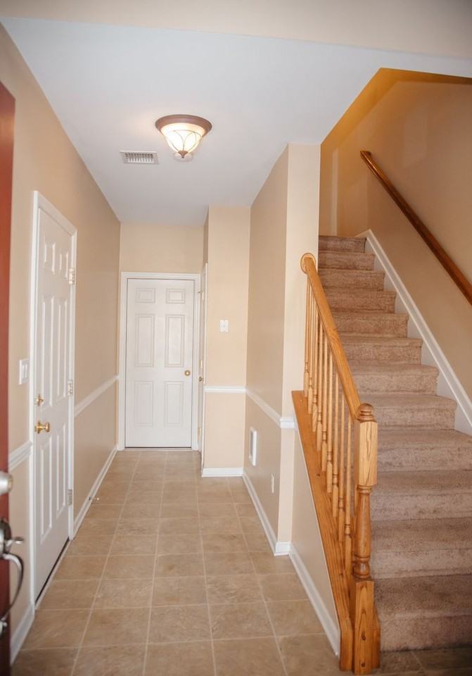 465 Sunday Dr - Photo 2 of 18