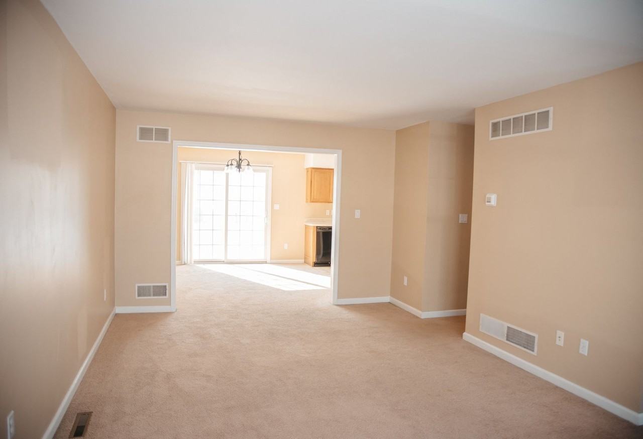 465 Sunday Dr - Photo 6 of 18